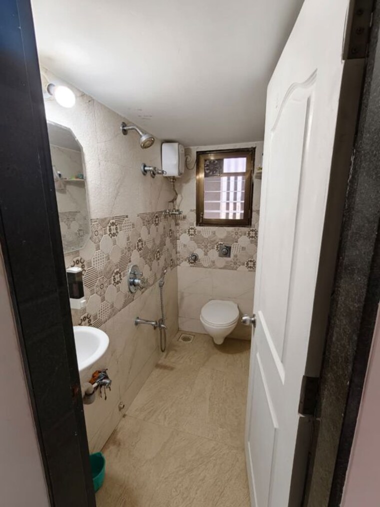 Bathroom, sanghvi-ecocity 1 Bedroom 450 Sq.Ft. Apartment In Mahajanwadi Thane 10629987