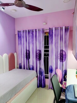 Team Area in 2 BHK Apartment at Rustomjee Urbania, Thane West – for Sale