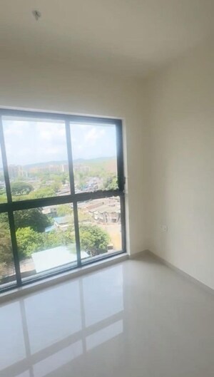 2 BHK Apartment For Rent in Lodha Woods, Kandivali East