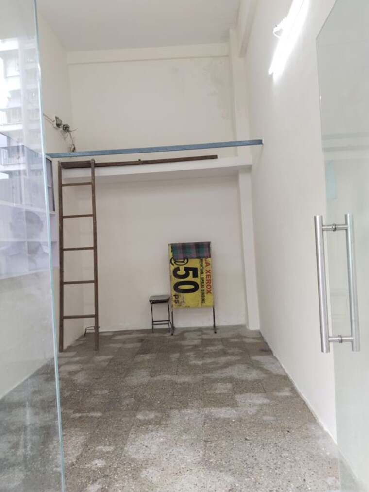 Room, daulat-classic Commercial Shop 180 Sq.Ft. In Kondhwa Pune 10629934