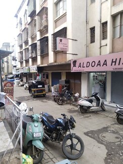 Retail Shop For Rent in Daulat Classic