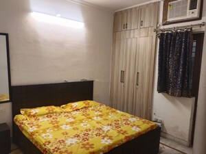 Bedroom in 1.5 BHK Apartment at Sector 46 – for Rent