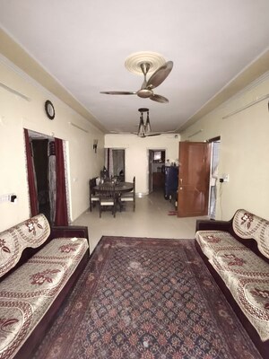 Bedroom in 2 BHK Apartment at Arun Vihar Sector 37, Sector 37 – for Rent