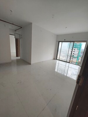 Room in 2 BHK Apartment at Prescon Midtown Bay, Mahim West – for Rent