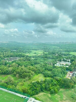 3 BHK Apartment – Garden View at Oberoi Realty Woods, Goregaon East - for Rent