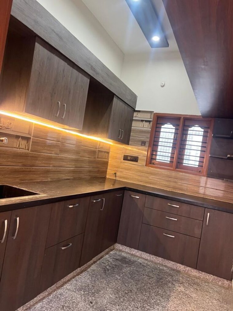Kitchen, nri layout 3 Bedroom 2000 Sq.Ft. Builder Floor In Nri Layout Bangalore 10628861