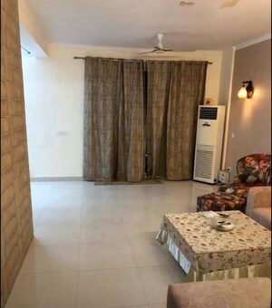 Living Room in 3 BHK Apartment at Vip Road – for Rent