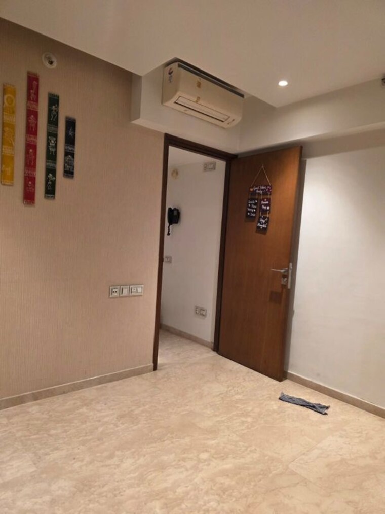 Room, one-hiranandani-park 2 Bedroom 680 Sq.Ft. Apartment In Ghodbunder Road Thane 10630134