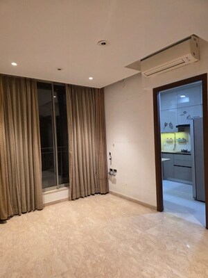 Room in 2 BHK Apartment at One Hiranandani Park, Ghodbunder Road – for Rent