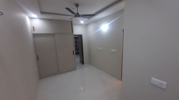 Room, sector 79 4 Bedroom 2800 Sq.Ft. Apartment In Sector 79 Mohali 10630139