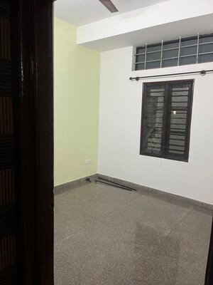 Room in 2 BHK Builder Floor at Ramamurthy Nagar – for Rent