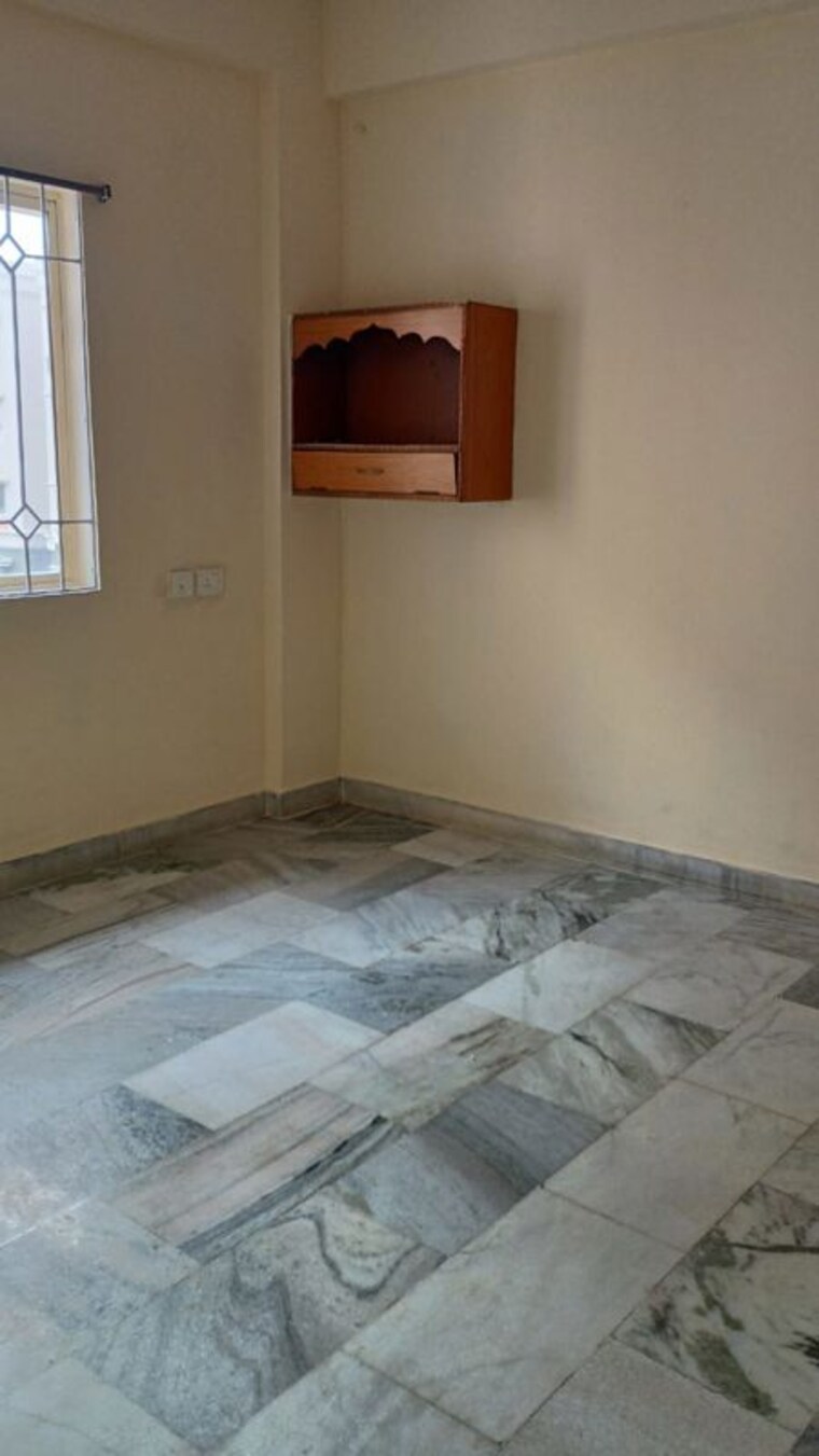 Bedroom, modi-gulmohar-gardens-phase-1 2 Bedroom 975 Sq.Ft. Apartment In Mallapur Hyderabad 10630135