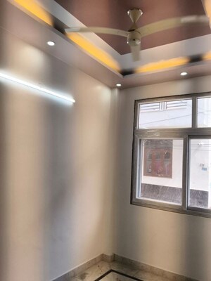 Room in 2 BHK Builder Floor at Vasundhara – for Sale