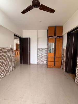 Room in 2 BHK Apartment at Sudarshan Sky Garden, Ghodbunder Road – for Rent