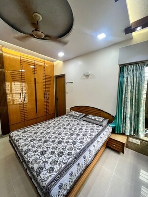 Bedroom in 3 BHK Apartment at Raheja Tipco Heights, Malad East – for Rent