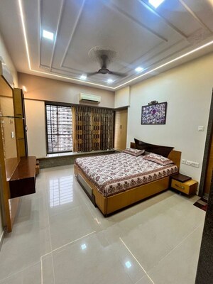 Bedroom in 3 BHK Apartment at Raheja Tipco Heights, Malad East – for Rent