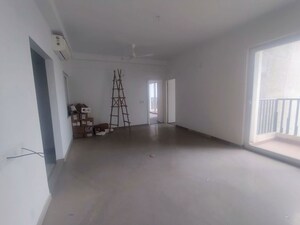 Room in 3.5 BHK Apartment at Mapsko Mount Ville, Sector 79 – for Rent