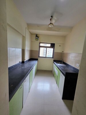 Kitchen in 2.5 BHK Apartment at Bhayandarpada – for Rent