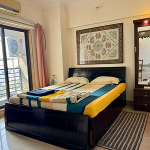 Master Bedroom in 3 BHK Apartment at JP Rishabh Tower Azad Nagar, Andheri West – for Rent
