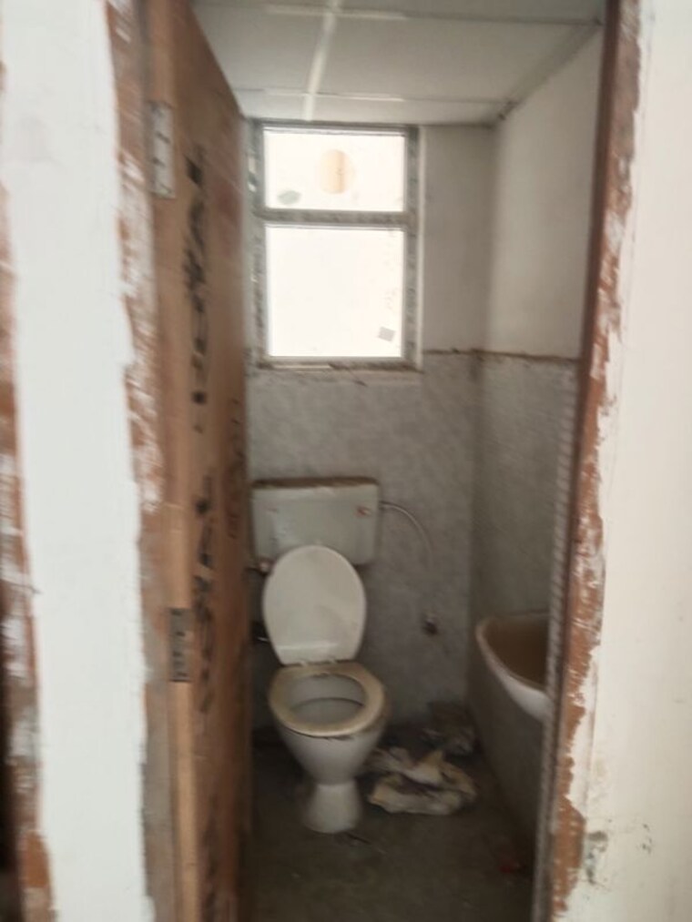 Bathroom, orchid-gardens 1 RK 209 Sq.Ft. Apartment In Sector 54 Gurgaon 10630297
