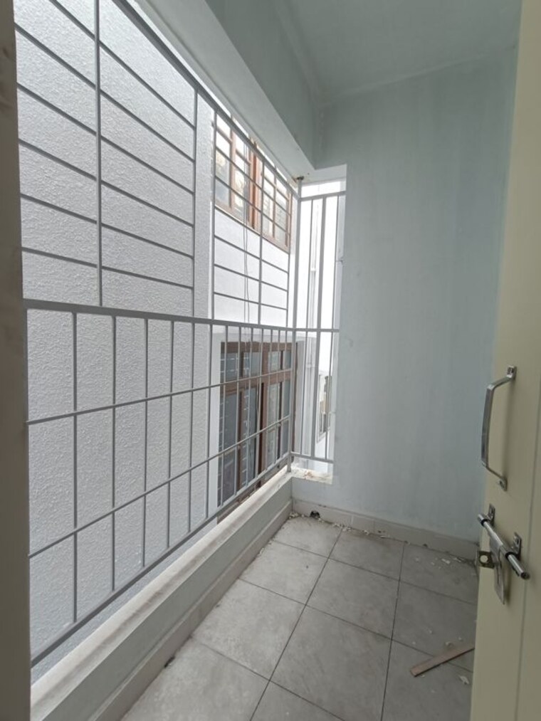 Balcony, reliaable-lakedew-residency 3 Bedroom 2000 Sq.Ft. Builder Floor In Harlur Bangalore 10630290