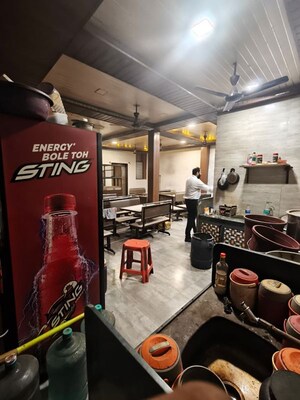 Common Area in  Shop at Ghatkopar West – for Rent