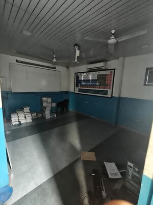Kitchen in  Shop at Ghatkopar West – for Rent