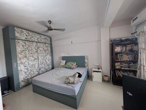 2 BHK Apartment For Rent in Palazzio CHS, Powai