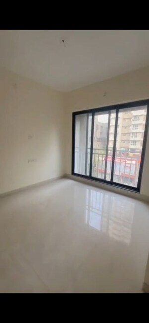 Bedroom in 2 BHK Apartment at Oxford Navrang Navkar, Goregaon West – for Rent