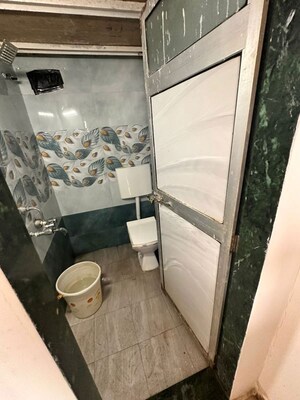 Team Area in 2 BHK Apartment at Maitri CHS, Ghatkopar West – for Rent