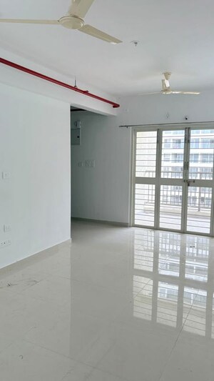 2.5 BHK Apartment For Rent in Goel Ganga Altus, Kharadi