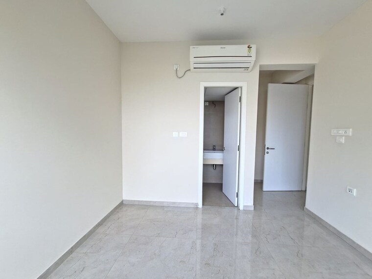 Master Bedroom, tata-serein 1 Bedroom 470 Sq.Ft. Apartment In Pokhran Road No Two Thane 10630400