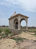 900 Sq.Ft. Plot in Jait
