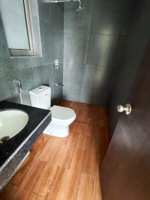 Bathroom in 2 BHK Apartment at Kalpataru Paramount, Kapur Bawdi – for Sale