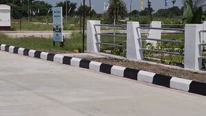   Plot at Isnapur – for Sale