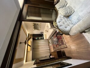 Furnished Amenities in 5 BHK Apartment at Woods Maple Tower, Jogeshwari West – for Rent