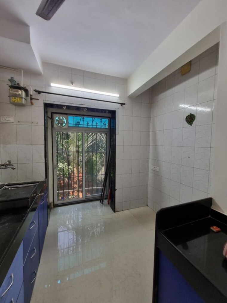 Kitchen, neelkanth-palms 2.5 Bedroom 1100 Sq.Ft. Apartment In Kapur Bawdi Thane 10630470