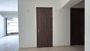 Room in 2 BHK Apartment at Kalpataru Magnus, Bandra East – for Sale