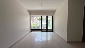 2 BHK Apartment For Sale in Kalpataru Magnus, Bandra East
