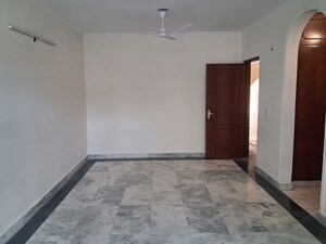 Room in 5 BHK Builder Floor at Greater Kailash I – for Rent