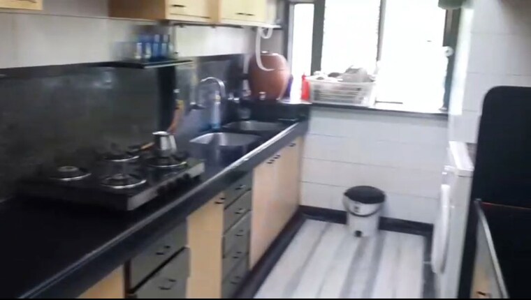 Kitchen, om-shanaaz-apartments 3 Bedroom 900 Sq.Ft. Apartment In Andheri West Mumbai 10566071