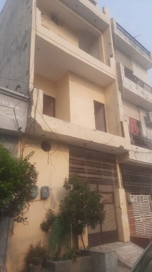  Independent House For Sale in Rasila Nagar