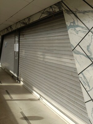 Balcony in  Shop at Vesu – for Sale