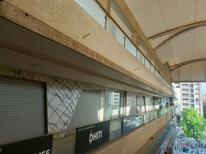  Shop – Exterior View View at Vesu - for Sale