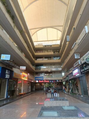  Shop – Exterior View View at Vesu - for Sale