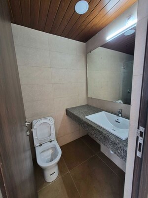 Bathroom in 3 BHK Apartment at Kalpataru Magnus, Bandra East – for Sale