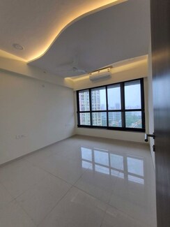 3 BHK + Servant Room,Study Room Apartment For Sale in Kalpataru Magnus