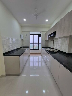Kitchen in 3 BHK Apartment at Kalpataru Magnus, Bandra East – for Sale