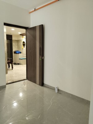 Room in 1 BHK Apartment at Roswalt Ray, Dahisar East – for Rent