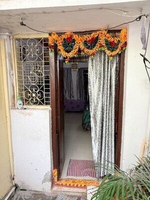 2 BHK Independent House – Entrance View at Parsigutta - for Rent